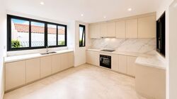 Cambridge Road (D8), Terrace #573172071